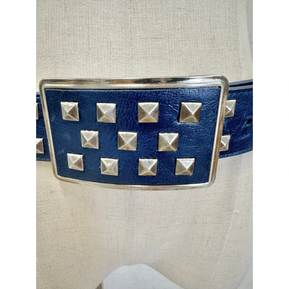 Pyramid Studded Leather Belt Womens‎ Small Navy Blue Silver Pyramid Punk Rock